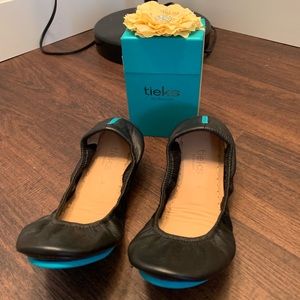 Tieks Black NWOT